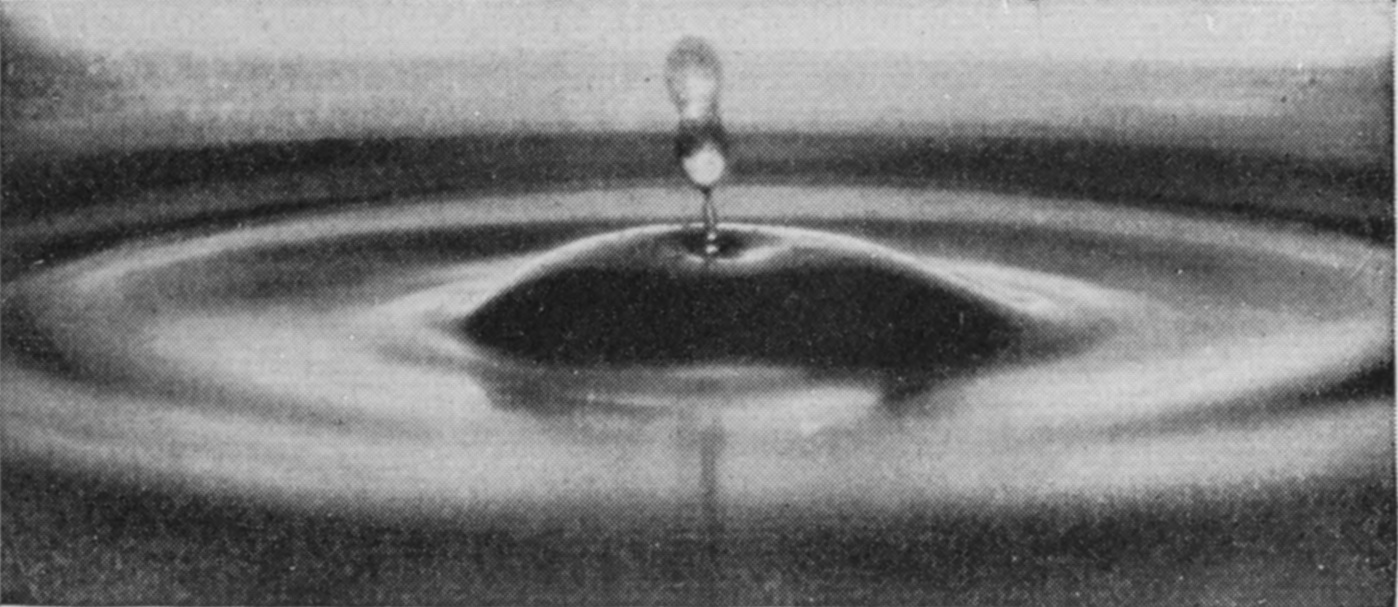 20 0·311 sec. — A low, broad mound with a dimple at its top, from which a thin thread of liquid carries two drops upward, one above the other.
